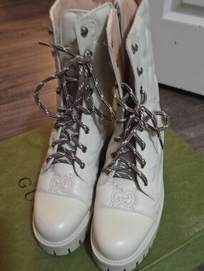 Gucci Cream Leather Lace-Up Combat Boots